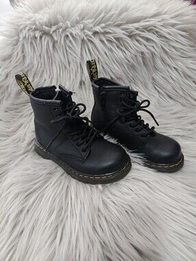 Dr. Martens Toddler 1460 Softy T Leather Boots